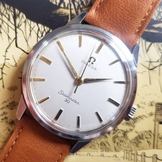 OMEGA Seamaster 30

Superbe spécimen sortie en 1964.
Aiguilles "glaive", cadran "tapisserie", boîtier vissé.

État ++++++

Montre disponible sur le site Web www.paulbouyssou.fr

#omega #omegawatch #omegageneve #automaticwatch #omegaseamaster #omegaconstellation #omegadynamic #omegadeville #omegacosmic #seamastercosmic #omegaspeedmaster #speedmaster #watchporn #watchgeek #watchadict #watchnerd #watchfam #wristwatch #vintage